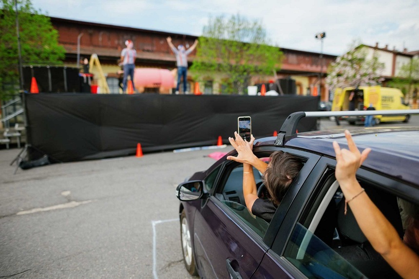 Praga - Un festival cultural drive-in pentru a respecta distanţarea socială 