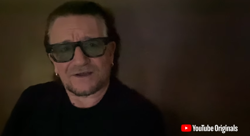 Bono a prezentat absolvenţilor americani versiunea all-star a piesei „A Beautiful Day”: America ar putea fi cel mai bun cântec pe care lumea nu l-a ascultat vreodată - VIDEO