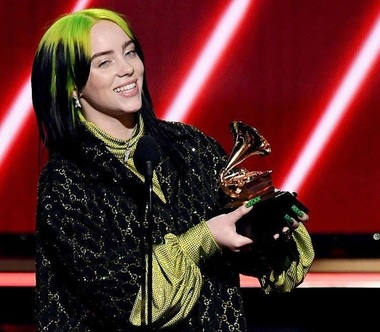 Lady Gaga a dezvăluit că s-a oferit să fie mentorul cântăreţei Billie Eilish

