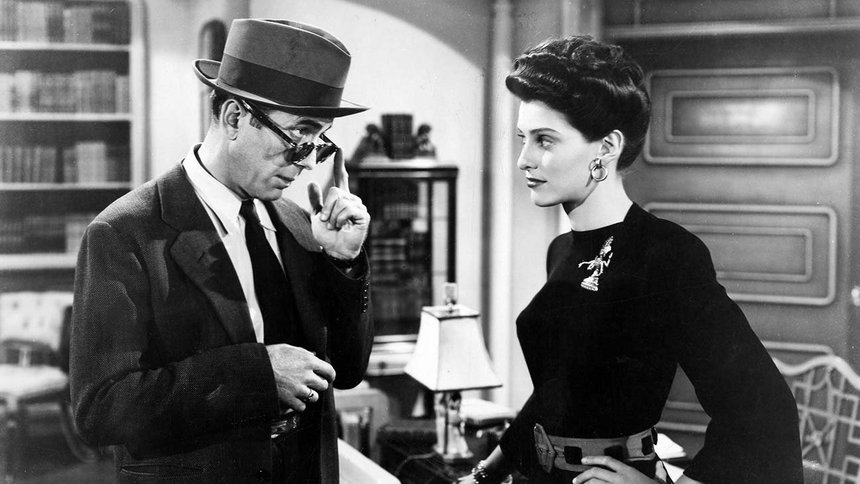 Actriţa Sonia Darrin, parteneră a lui Bogart în „The Big Sleep”, a murit la vârsta de 96 de ani