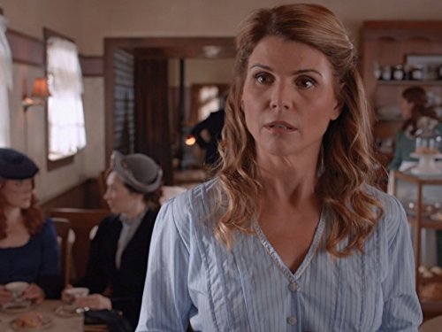 Actriţa Lori Loughlin a fost condamnată la două luni de închisoare în scandalul privind admiterea în universităţi de elită