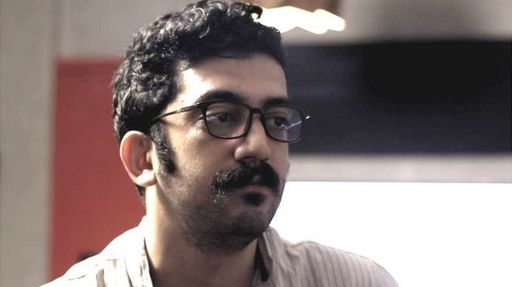 Muzicianul iranian Mehdi Rajabian, arestat şi judecat pentru că a ajutat femei să cânte şi să danseze

