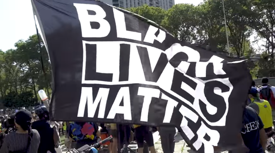 Spike Lee a relansat videoclipul „They Don’t Care About Us” al piesei lui Michael Jackson, punând accent pe mişcarea „Black Lives Matter”