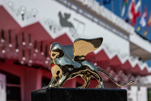 Festivalul Internaţional de Film de la Veneţia - "Quo Vadis Aida?", coproducţie cu participare românească, premiată la trei secţiuni paralele. Lista laureaţilor