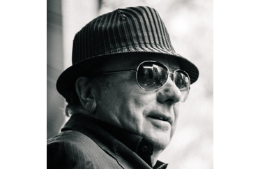 Van Morrison se foloseşte de noi piese pentru a condamna Guvernul britanic pentru măsurile luate în pandemie, celebrităţile şi oamenii de ştiinţă

