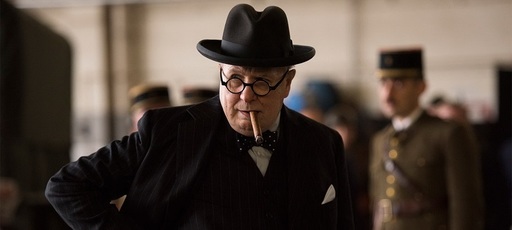 Actorul Gary Oldman şi NBCUniversal, daţi în judecată pentru scenariul „Darkest Hour”
