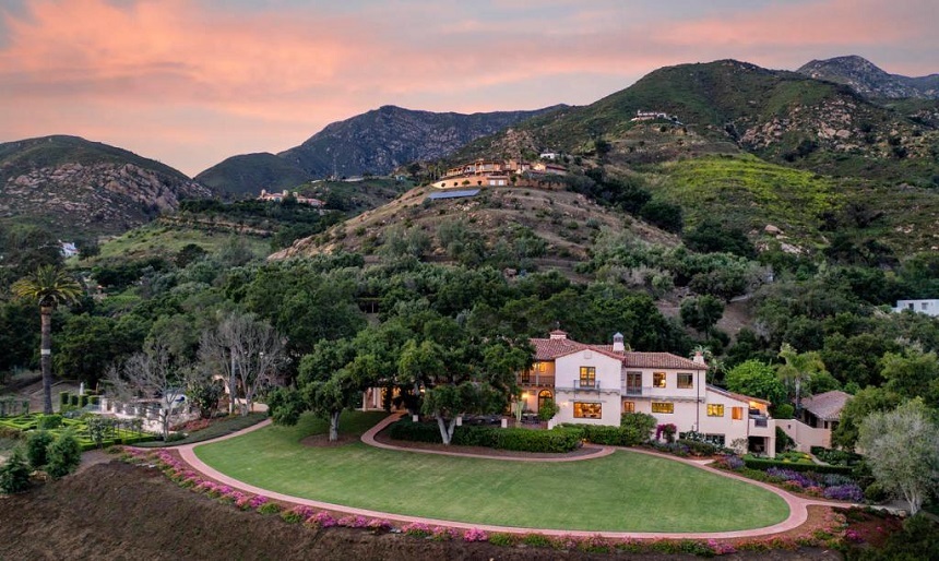 Orlando Bloom şi Katy Perry au cumpărat, cu mai mult de 14 milioane de dolari, o vilă în California