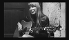 Cântăreaţa Joni Mitchell a dezvăluit că încă se reface după anevrismul suferit în urmă cu cinci ani