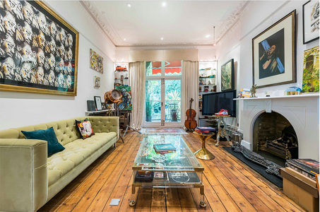Chitaristul Ronnie Wood vinde casa din celebrul cartier Notting Hill pe care a folosit-o în ultimii ani ca studio artistic