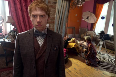 Actorul Rupert Grint, cunoscut din filmele „Harry Potter”, şi-a lansat contul de Instagram cu o fotografie în care apare alături de fiica lui
