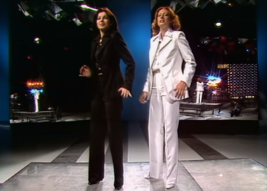 Duo-ul disco Baccara, dispus să reînregistreze „Yes Sir, I Can Boogie” pentru echipa naţională de fotbal a Scoţiei - VIDEO