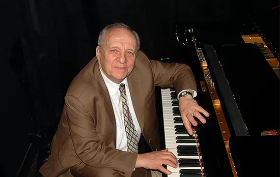 Pianistul şi compozitorul jazz Claude Bolling a murit la vârsta de 90 de ani