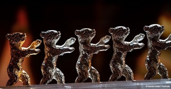 Berlinala 2021 - Palmaresul Competiţiei şi secţiunii Encounters: „Babardeală cu bucluc”, cel mai bun film din festival. Lungmetraje de Hamaguchi, Speth şi Diop, premiate