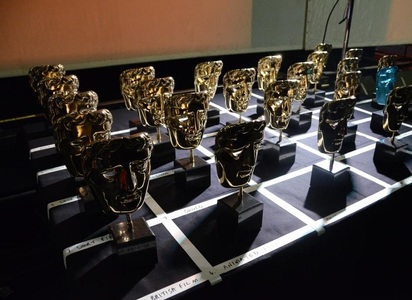 Trei prezentatori radio vor găzdui inedita gală a premiilor BAFTA de anul acesta

