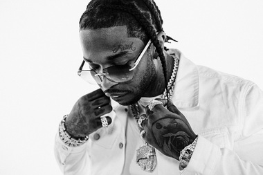 Albumul „Shoot for the Stars Aim for the Moon” al rapperului Pop Smoke, record în topul american de gen