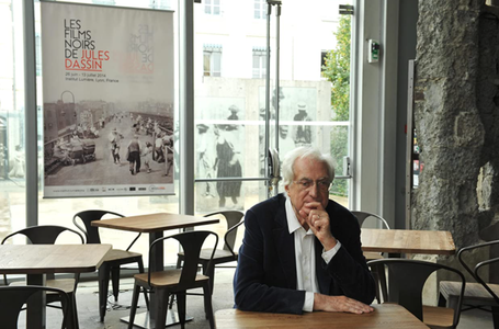 Cineastul francez Bertrand Tavernier, organizator al festivalului Lumière, a murit 