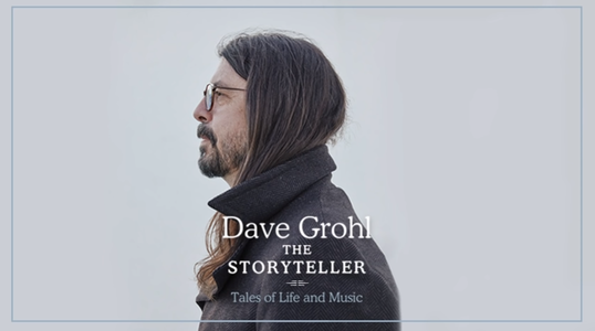 Dave Grohl, liderul trupei Foo Fighters şi fost membru al grupului Nirvana, îşi lansează autobiografia în luna octombrie