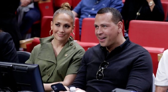 Jennifer Lopez şi Alex Rodriguez au anulat oficial logodna: "Ne simţim mai bine ca prieteni"