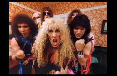 Trupa Twisted Sister a obţinut 1,2 milioane de dolari despăgubiri după ce un politician a folosit fără permisiune muzica sa