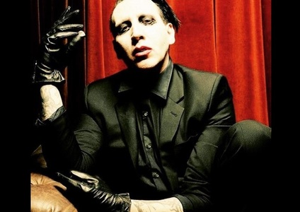 Proces deschis împotriva lui Marilyn Manson pentru viol şi ameninţare cu moartea