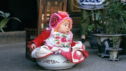 One World Romania #14 - „China. Artele - Oamenii" şi „Jurnalul unei beţivance", în retrospectiva dedicată cineastei Ulrike Ottinger