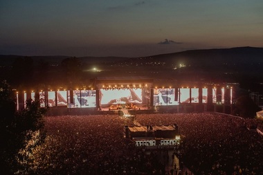 Electric Castle - 250 de artişti din 23 de ţări. Grupul rock Florian din Transilvania, Riton, Rodriguez Jr şi IMPEX, între cei care vor urca pe scenele din Bonţida şi Cluj-Napoca