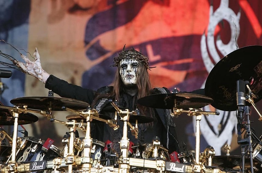 Joey Jordison, baterist şi membru fondator al trupei Slipknot, a murit la vârsta de 46 de ani