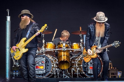 Solistul şi chitaristul Billy Gibbons: ZZ Top va merge înainte după moartea basistului Dusty Hill