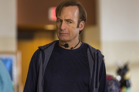 Bob Odenkirk, star al serialului "Better Call Saul", se simte bine după atacul de cord din timpul filmărilor