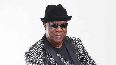 Dennis "Dee Tee" Thomas, membru fondator al grupului Kool and the Gang, a murit