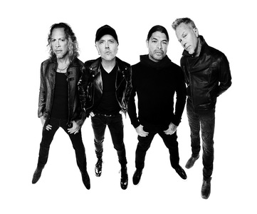 Metallica a lansat digital albumele "The Black Album Remastered" şi "The Metallica Blacklist"