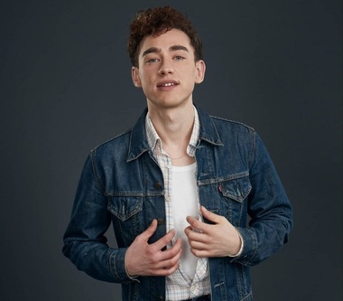 Years & Years a lansat single-ul „Crave", inclus pe următorul album, „Night Call" - VIDEO
