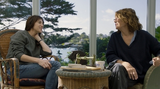 Charlotte Gainsbourg vrea să transforme casa muzicianului Serge Gainsbourg în muzeu şi face „o declaraţie de dragoste” mamei în debutul regizoral
