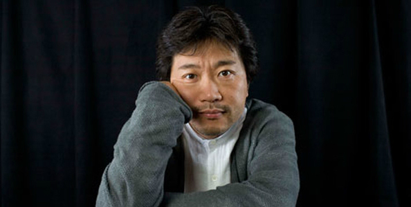 Cineastul japonez Kore-eda Hirokazu, premiat cu Palme d’Or, dezvoltă mai multe proiecte pentru Netflix