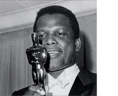 Sidney Poitier a murit. Legendarul actor premiat cu Oscar avea 94 de ani