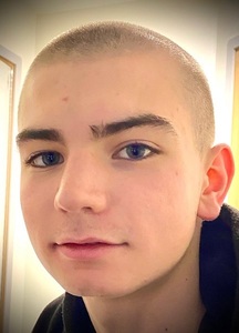 Fiul cântăreţei Sinead O’Connor, în vârstă de 17 ani, s-a sinucis