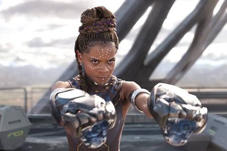 Letitia Wright a revenit la filmările continuării „Black Panther”, după cinci luni de când s-a accidentat în timpul producţiei