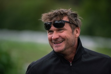 INTERVIU - Regizorul Vali Hotea, despre comedia „Lebensdorf”: „Provocarea unei comedii este să nu fie chiar ruptă de lume, ci ruptă din viaţă”