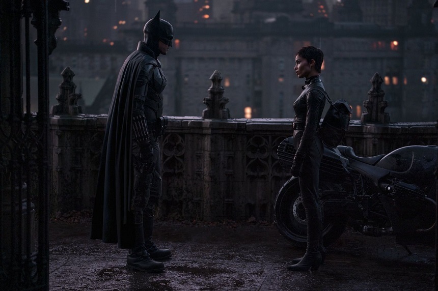 „Batman” s-a menţinut pe primul loc în box office-ul românesc de weekend. Animaţia „Roşu aprins”, debut pe locul doi în top