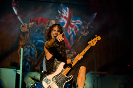 Trupa britanică Iron Maiden concertează, joi, la Romexpo