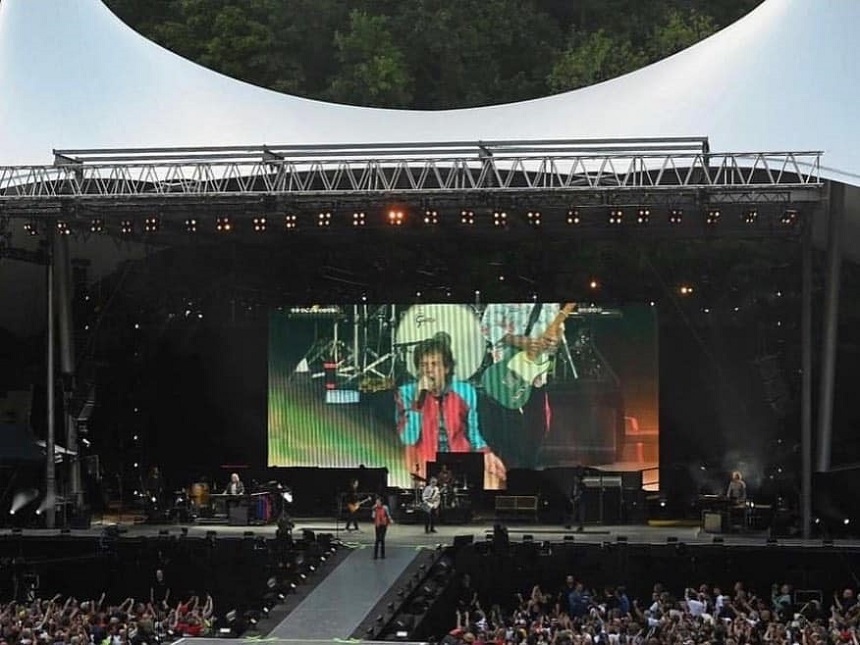 Formaţia britanică The Rolling Stones i-a dedicat lui Charlie Watts ultimul concert din turneul european - VIDEO