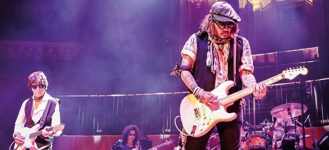 Johnny Depp şi Jeff Beck, acuzaţi de plagiat pentru melodia „Sad Motherfuckinn' Parade”