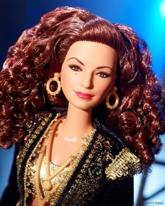Gloria Estefan are propria păpuşă Barbie - FOTO