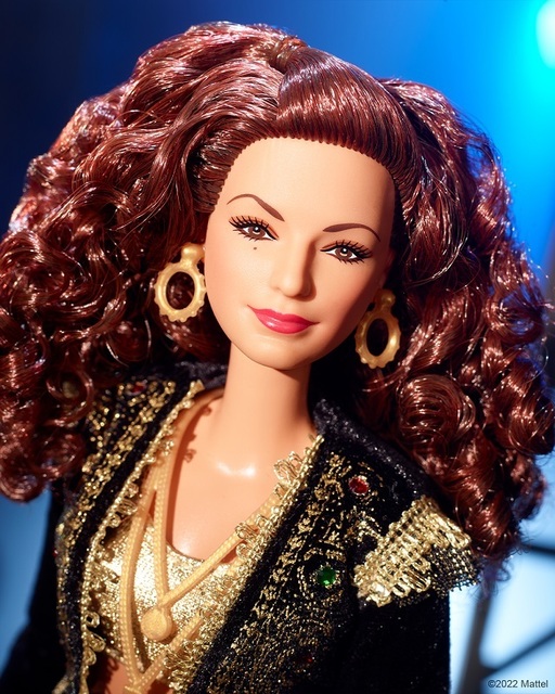 Gloria Estefan are propria păpuşă Barbie - FOTO