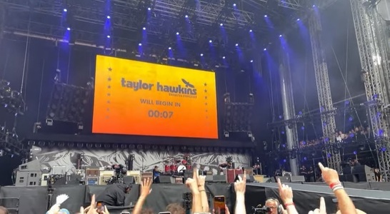 Foo Fighters a susţinut un concert tribut emoţionant pentru Taylor Hawkins cu Paul McCartney, membri Queen, Metallica, AC/DC - VIDEO