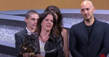 Festivalul de Film de la Veneţia 2022 - "All the Beauty and the Bloodshed" de Laura Poitras a primit Leul de Aur. Colin Farell şi Cate Blanchett, recompensaţi cu premiile de actorie. Lista câştigătorilor