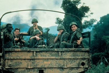 Programul „Marile confruntări” - Filmele „Black Hawk Down” şi „Hamburger Hill”, în noiembrie la Warner TV