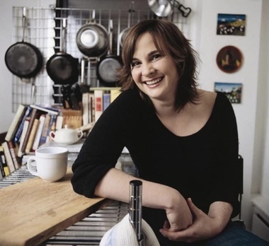 Scriitoarea americană Julie Powell, care a inspirat filmul "Julie and Julia", a murit la vârsta de 49 de ani