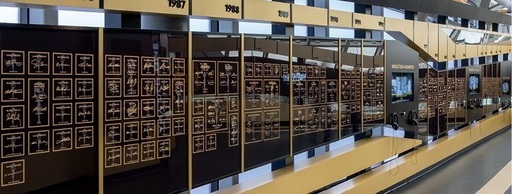 Dolly Parton şi Eminem, incluşi în panteonul Rock and Roll Hall of Fame alături de Judas Priest, Eurythmics şi Lionel Ritchie - VIDEO