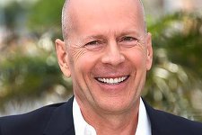 Starea de sănătate a lui Bruce Willis, care suferă de afazie, se deteriorează foarte repede, potrivit apropiaţilor - FOTO